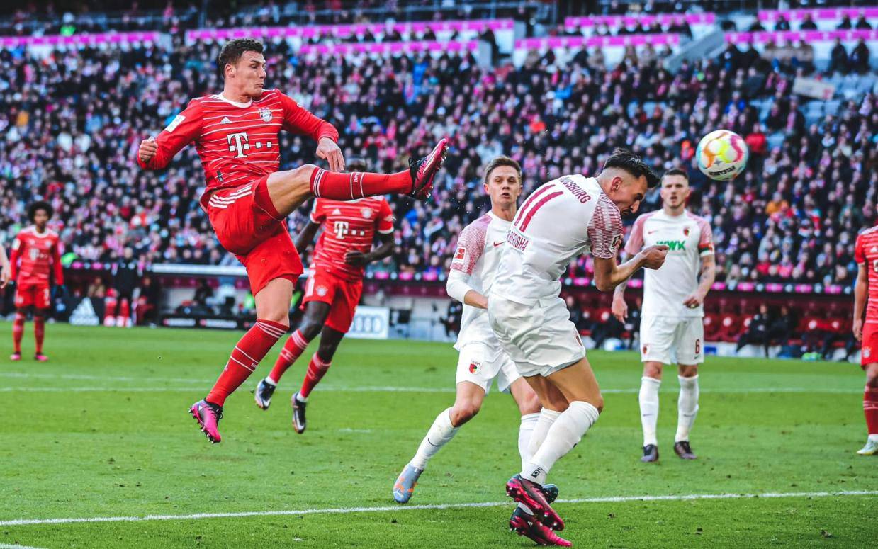 德甲焦点:法兰克福主场硬刚拜仁,胜负悬念拉满!